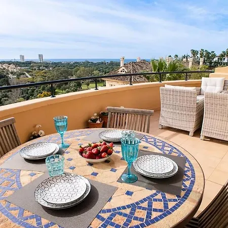 Apartment Great View In Elviria *